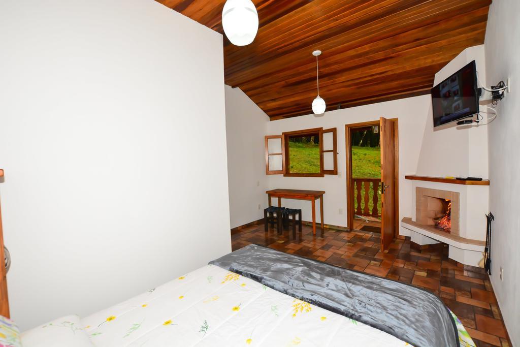 Pousada Bruxa Marela Monte Verde Extérieur photo